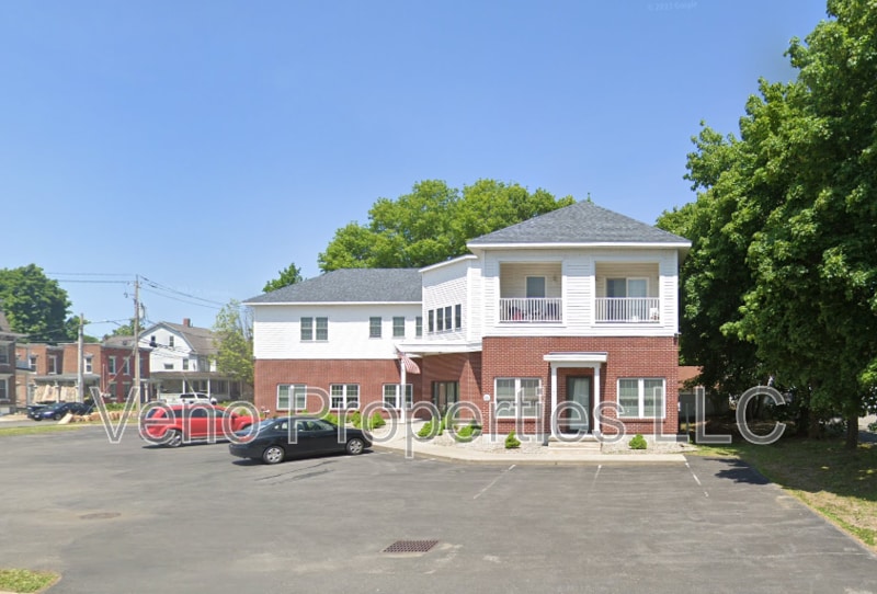 130 Warren St Unit 2A, Glens Falls, NY 12801 Condo for Rent in Glens