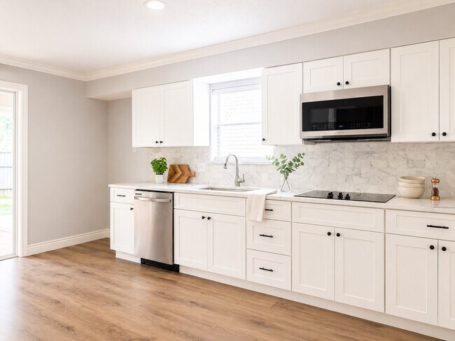 Foto del edificio - 14011 Wickersham Ln