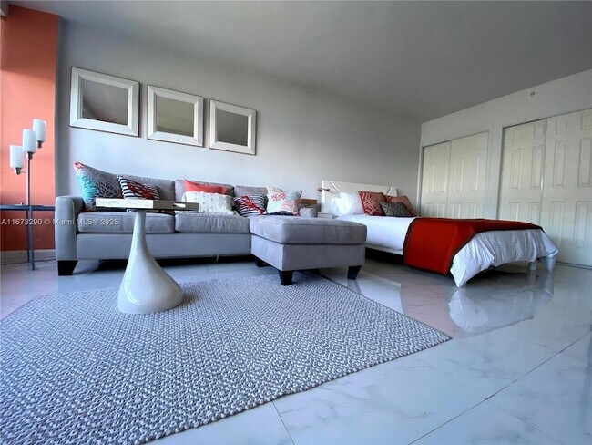 Foto del edificio - 1500 Bay Rd