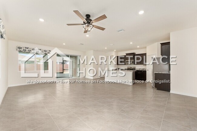 Foto del edificio - 4170 NW 48th Ter Rd