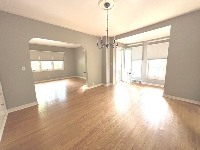 Foto del edificio - 219 Webster St