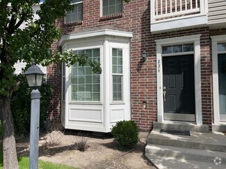 Building Photo - 234 1280 W