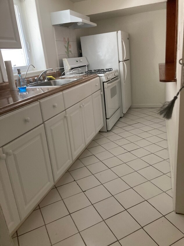 Foto principal - 234 E Walnut St