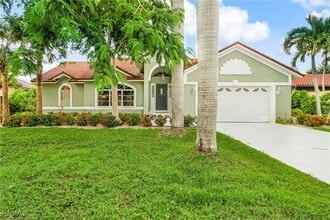 Building Photo - 8549 S Lake Cir