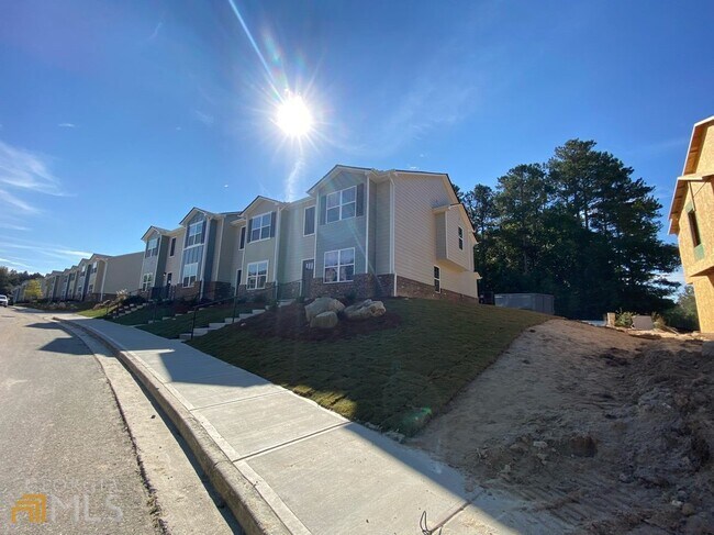 Building Photo - 306 Ashigan St