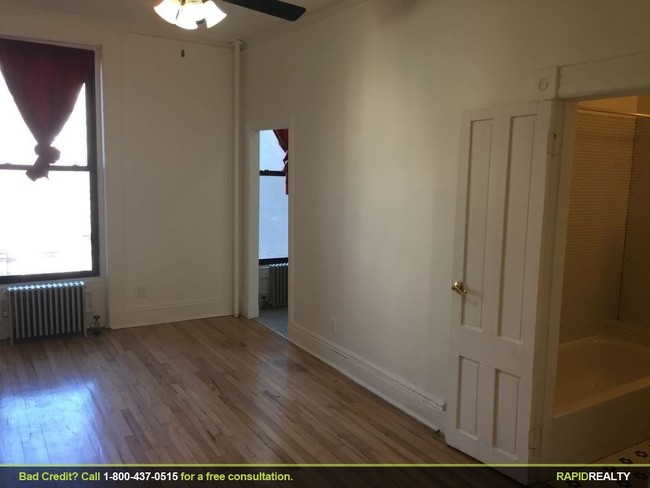 Building Photo - 383 Jefferson Ave