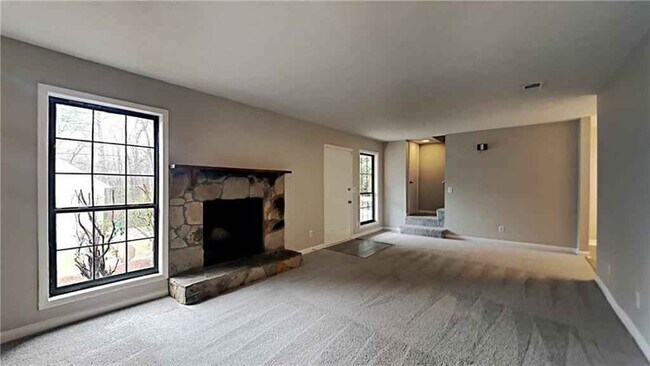Foto del edificio - 1386 Williamsburg Ln