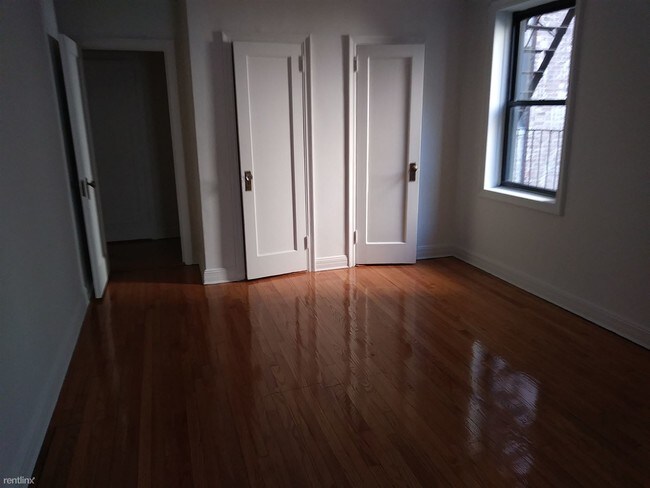 Foto del edificio - 4739 40th St