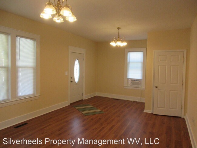 Building Photo - 2 br, 1.5 bath House - 702 28th Street