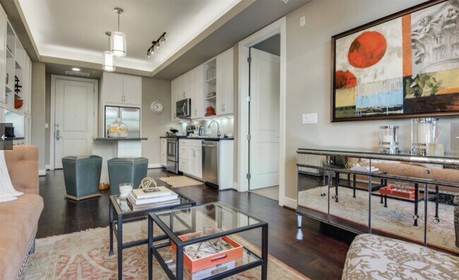 Foto del edificio - 2303 Mid Ln