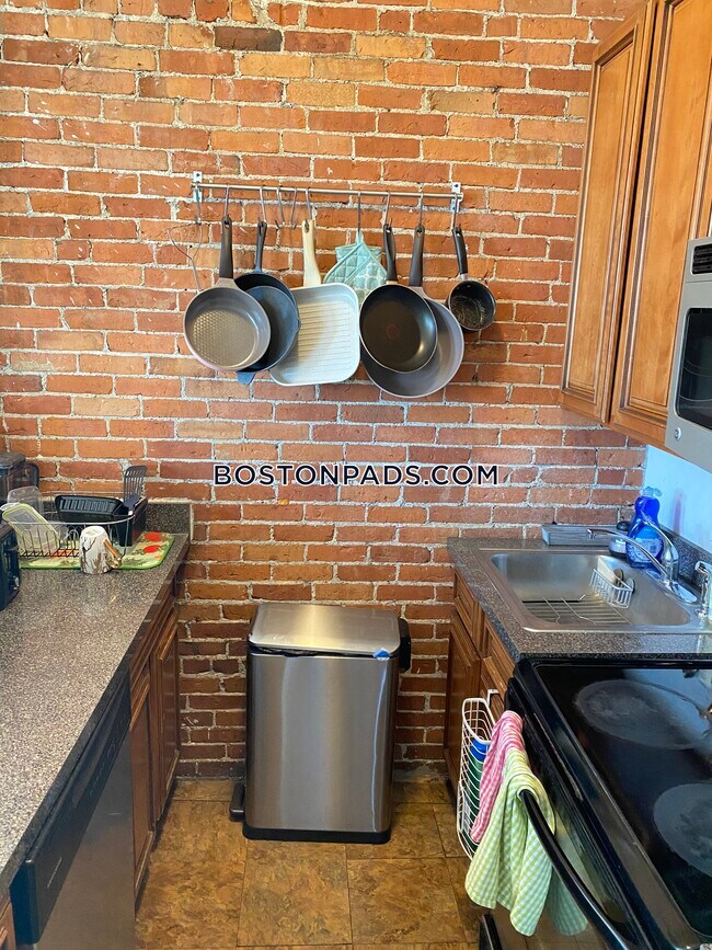 Foto del edificio - 23 Cortes St