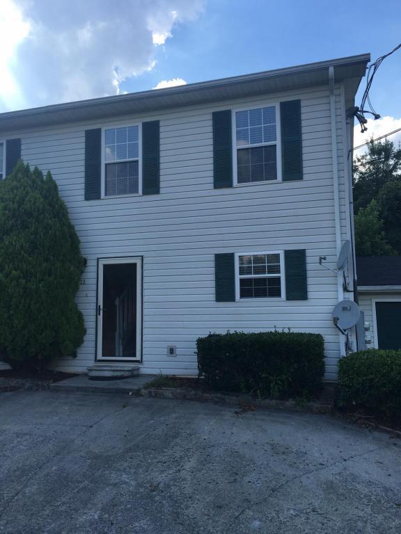 Foto principal - 1700 Lone Oak Rd