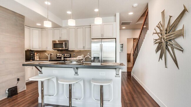 Photo - 2939 Lawrence St Townhome