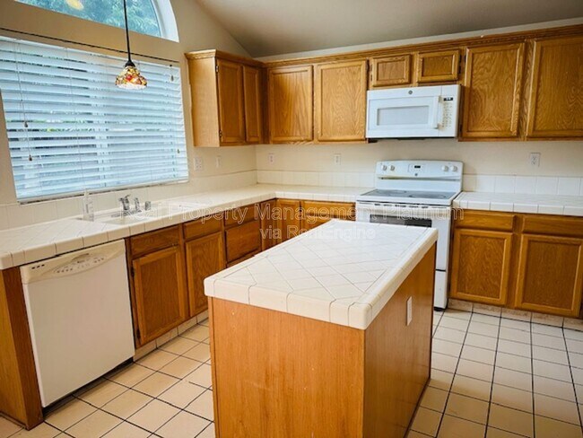 Foto del edificio - 2775 Palo Alto Ave