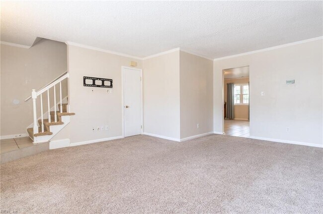 Building Photo - 5413 Grand Lake Crescent