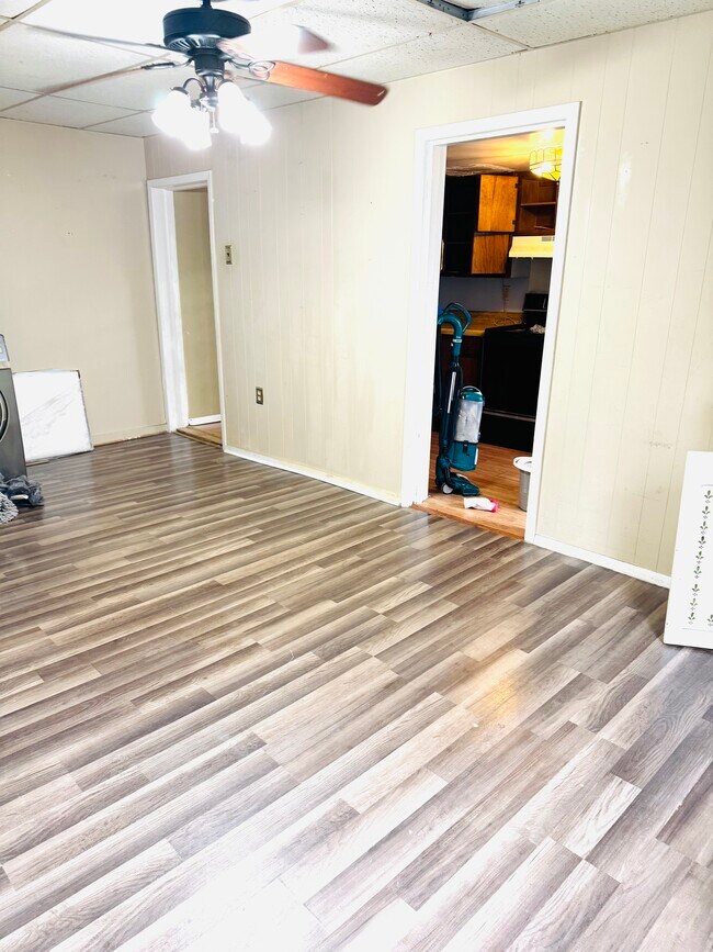 Foto del edificio - 728 E Market St