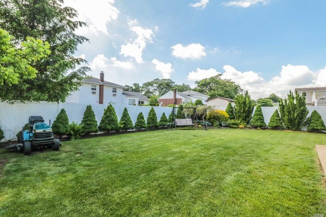 Building Photo - 256 Pleasantview Ct