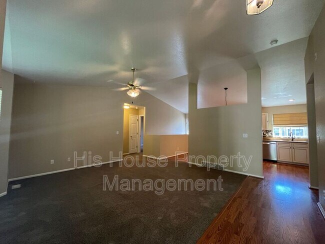 Foto del edificio - 314 52nd Ave