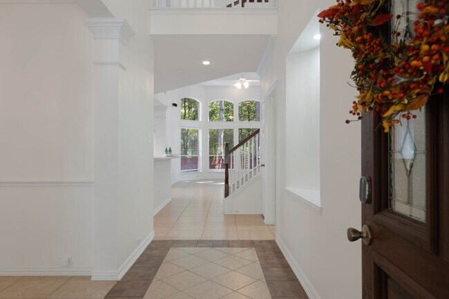 Building Photo - 11 Korbel Ct