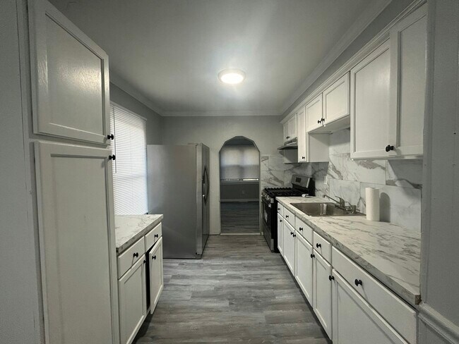 Foto del edificio - 25511 Pennie St