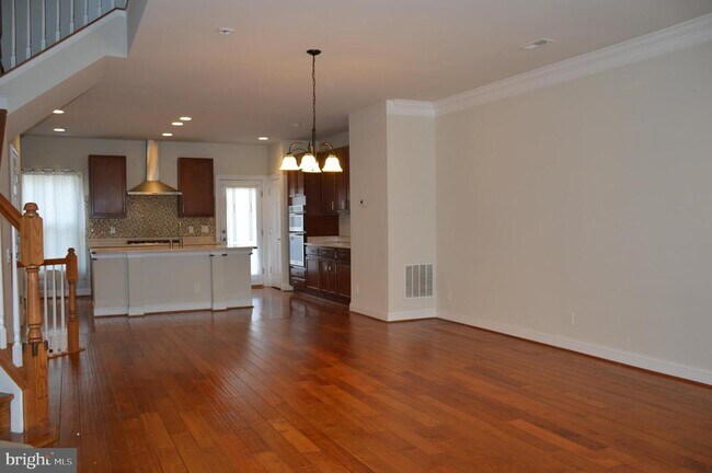Foto del edificio - 3059 Waterloo Ln