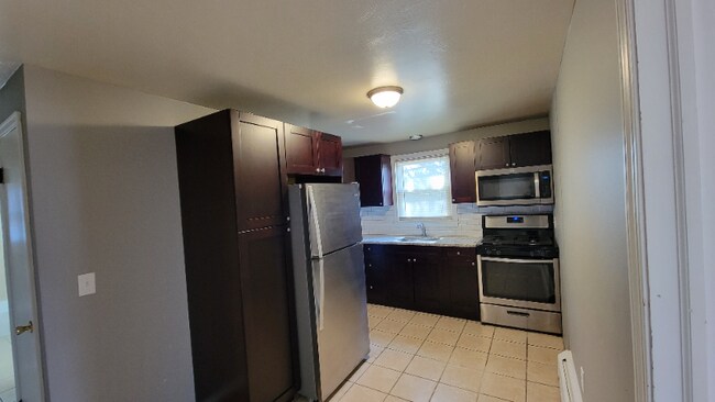 Foto del edificio - 41 Gould Dr