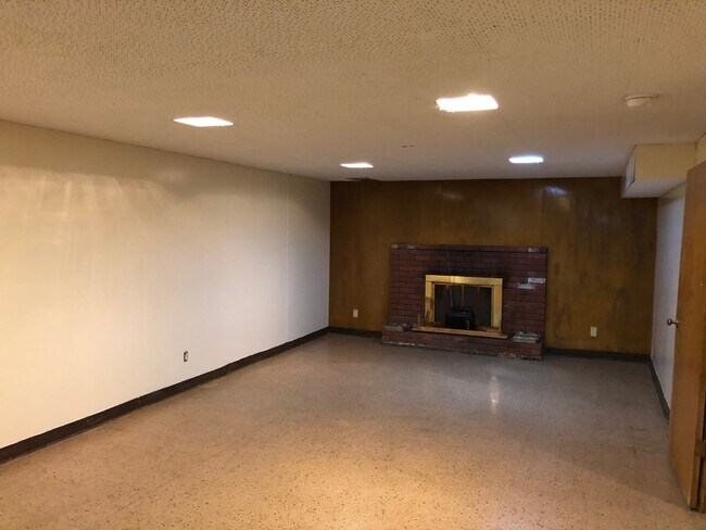 Foto del edificio - 2614 Silver Blvd