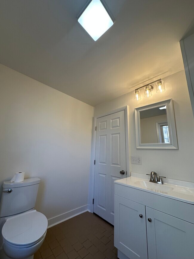 Foto del edificio - 114 Norwood Ave