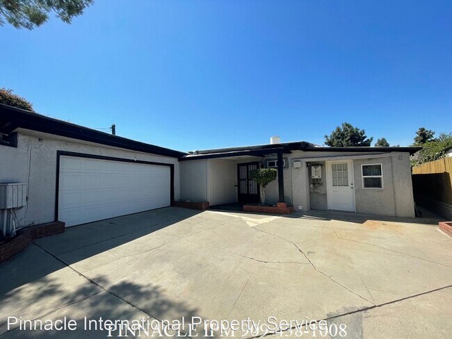 Building Photo - 3 br, 4 bath House - 2400 Siwanoy Drive