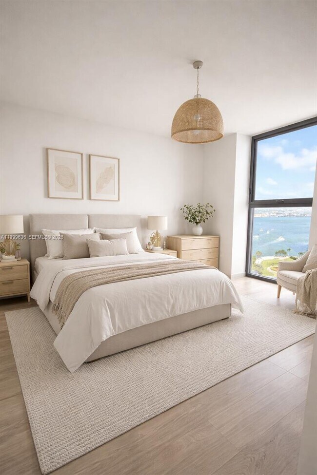 Foto del edificio - 77 SE 5th St