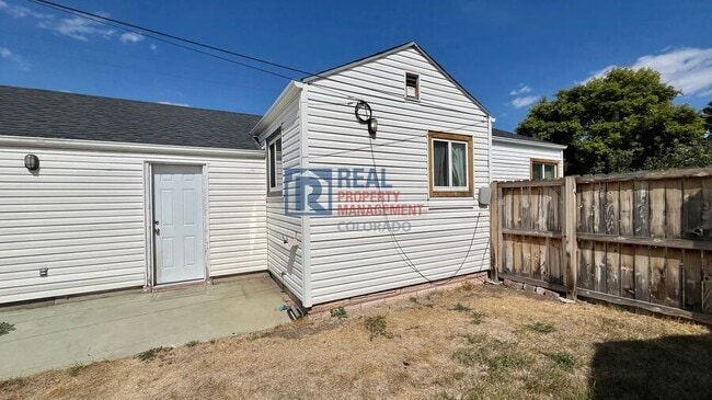 Building Photo - 475 Osceola St