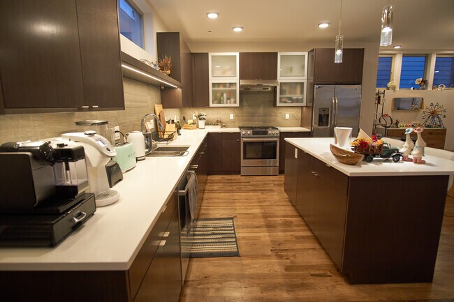 Kitchen - 1756 NW 62nd St