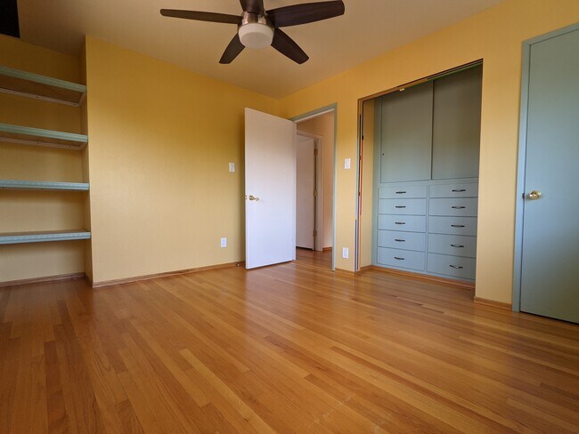 Building Photo - 1135 Alice Dr