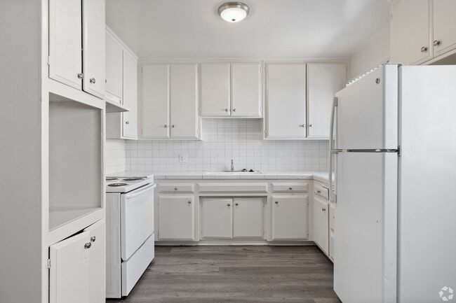 Building Photo - Baldwin Hills Apartments