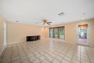 Building Photo - 5215 Cheena Dr