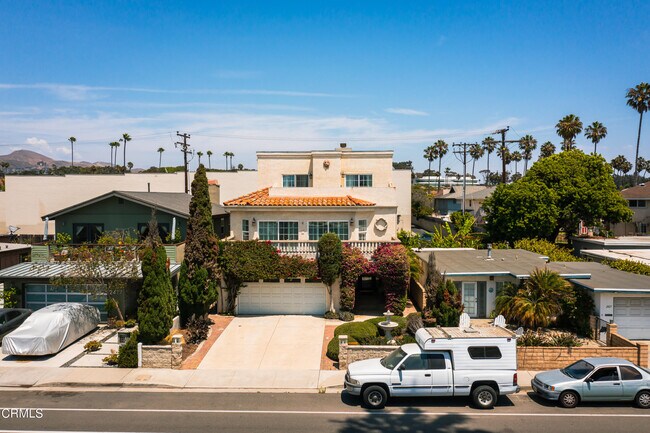 Building Photo - 2421 Pierpont Blvd