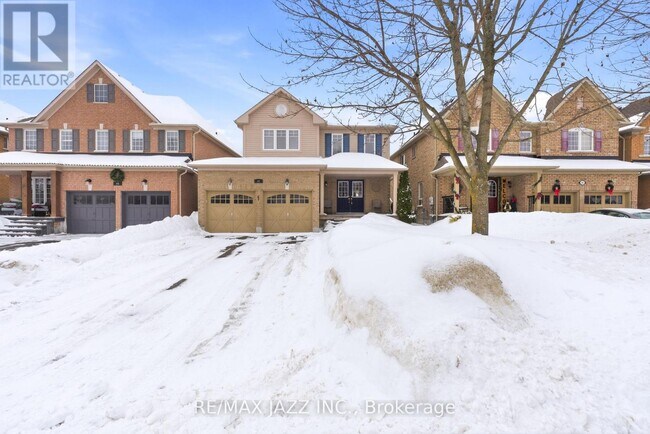 Photo du bâtiment - 42 Russell Barton Ln