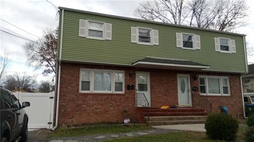 Building Photo - 127 Duclos Ln