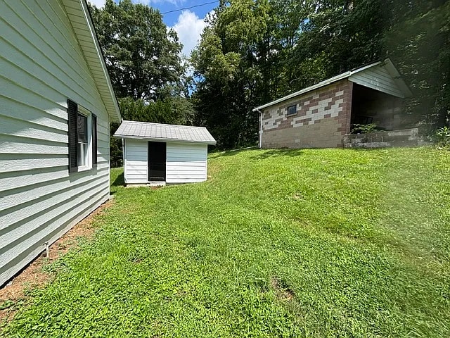 Building Photo - 5315 Knoxville Hwy