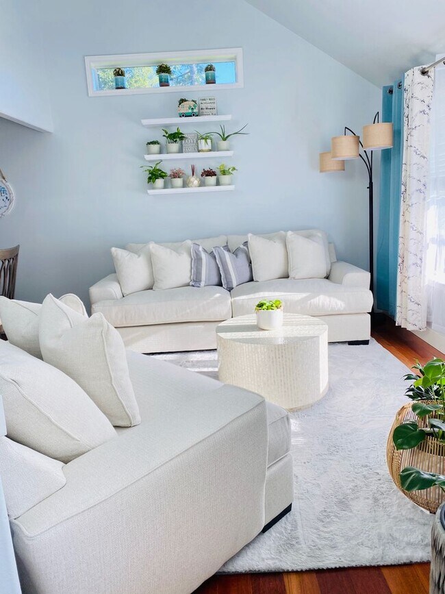Foto del edificio - Silverdale 2 Story Home 4bed 2.5 bath