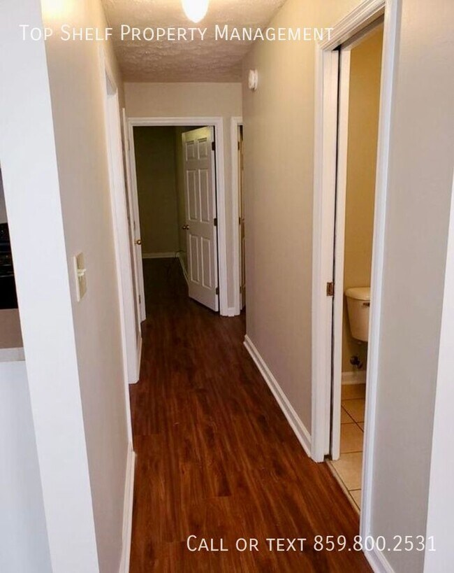 Building Photo - 2 Bedroom Apartment off Richmond Road