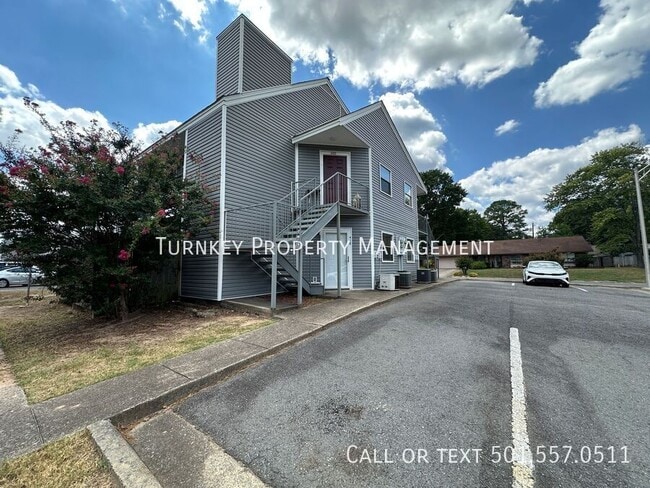Building Photo - 418 Shadow Oaks Dr