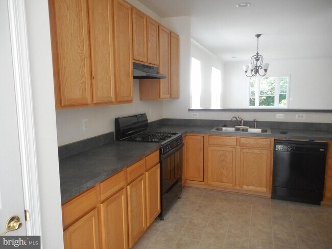 Foto del edificio - 3600 Secret Grove Ct