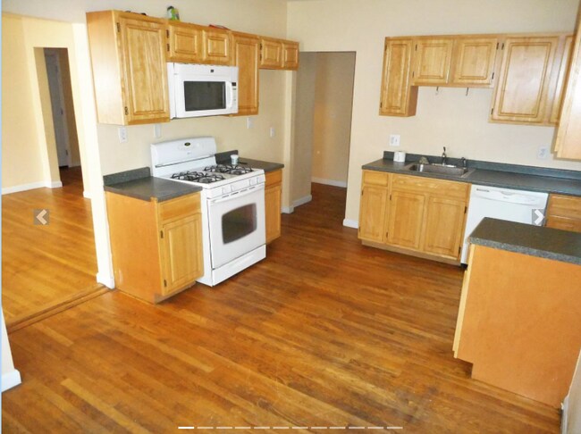 Foto del edificio - 114 Greenbrier St