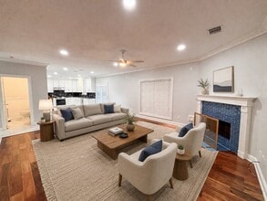 Building Photo - 19207 Poplar Trails Ln
