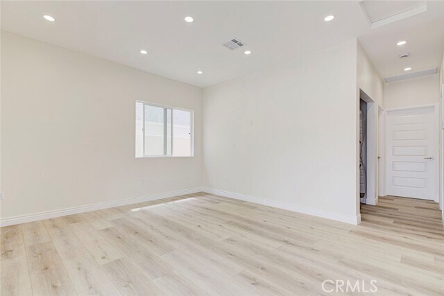 Foto del edificio - 20502 Lull St