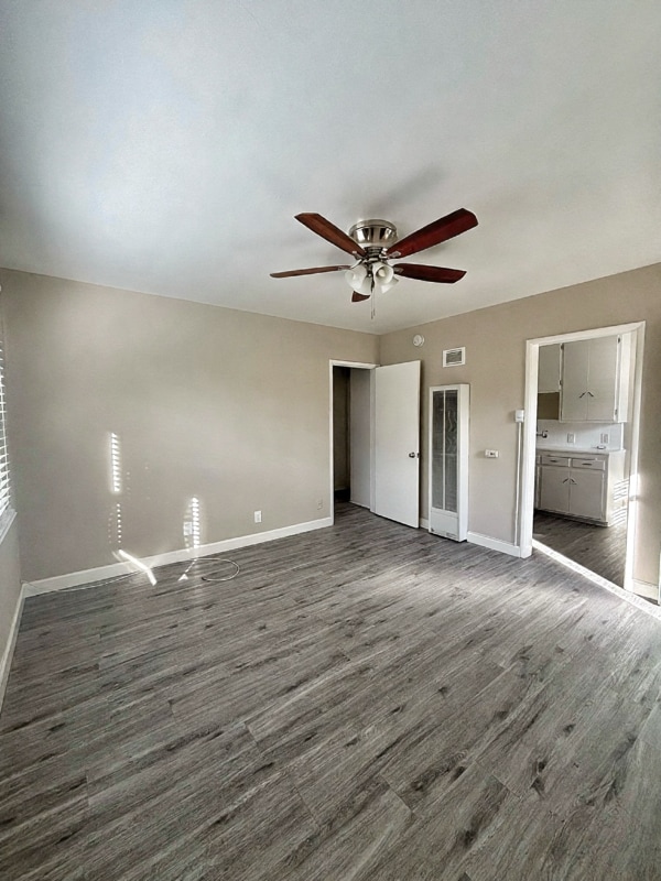 Photo - 824 S Flower St Apartment