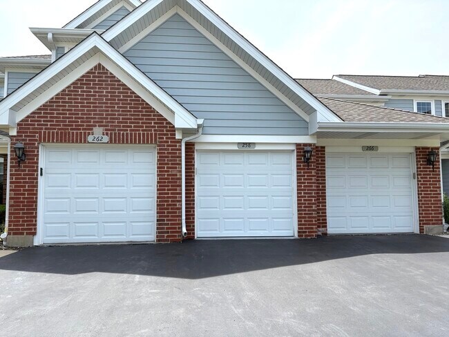 Building Photo - 258 Odlum Ct