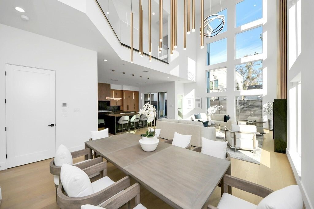 Foto del edificio - 2232 Swift Blvd