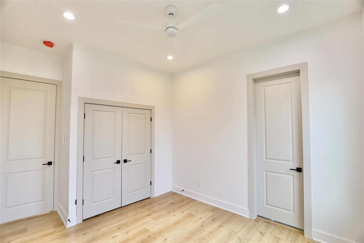 Foto del edificio - 510 E 37th St